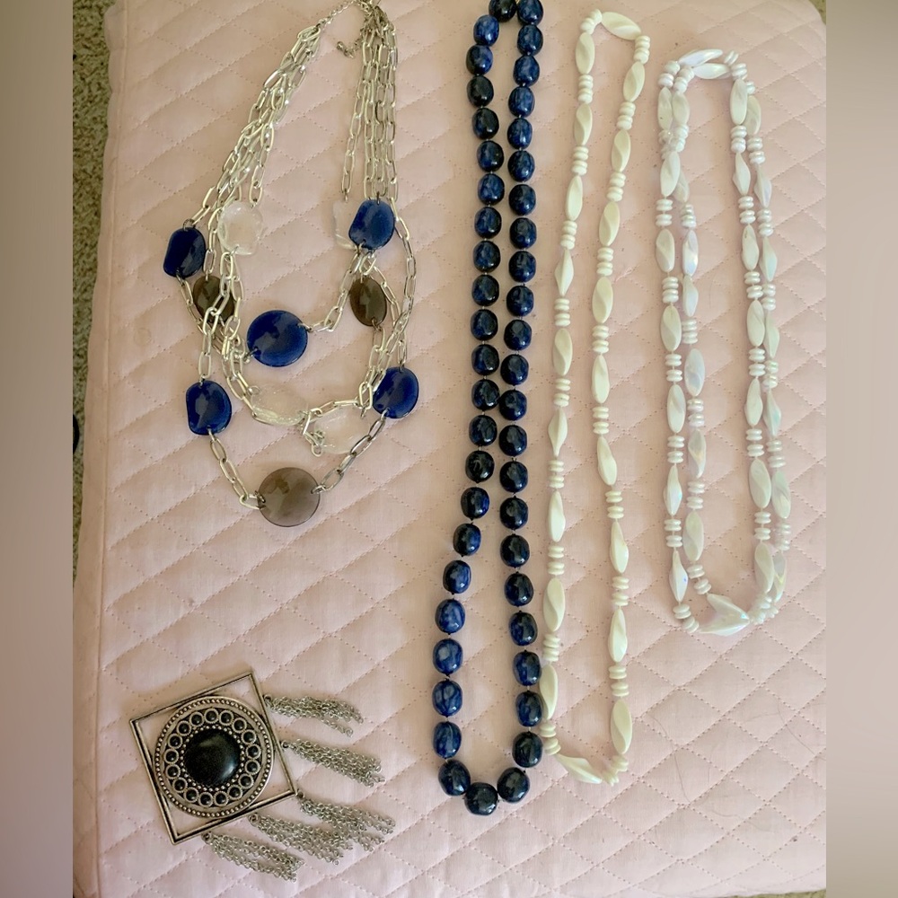 Vintage necklace bundle